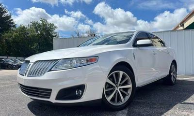 2011 Lincoln MKS Base