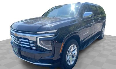 2025 Chevrolet Suburban Premier