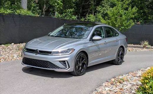 2025 Volkswagen Jetta SE