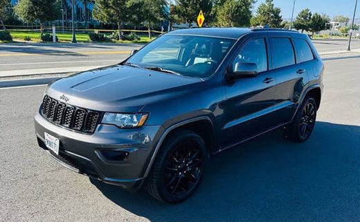 2018 Jeep Grand Cherokee Laredo