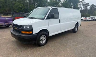 2020 Chevrolet Express EXT
