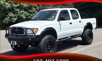 2004 Toyota Tacoma Deluxe