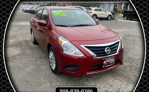 2019 Nissan Versa SV