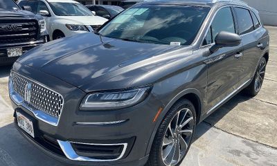 2020 Lincoln Nautilus Reserve