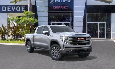 2026 GMC Sierra SLT
