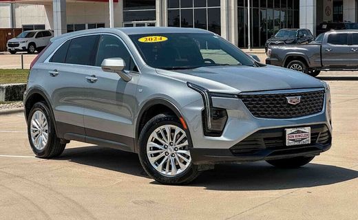 2024 Cadillac XT4 Luxury