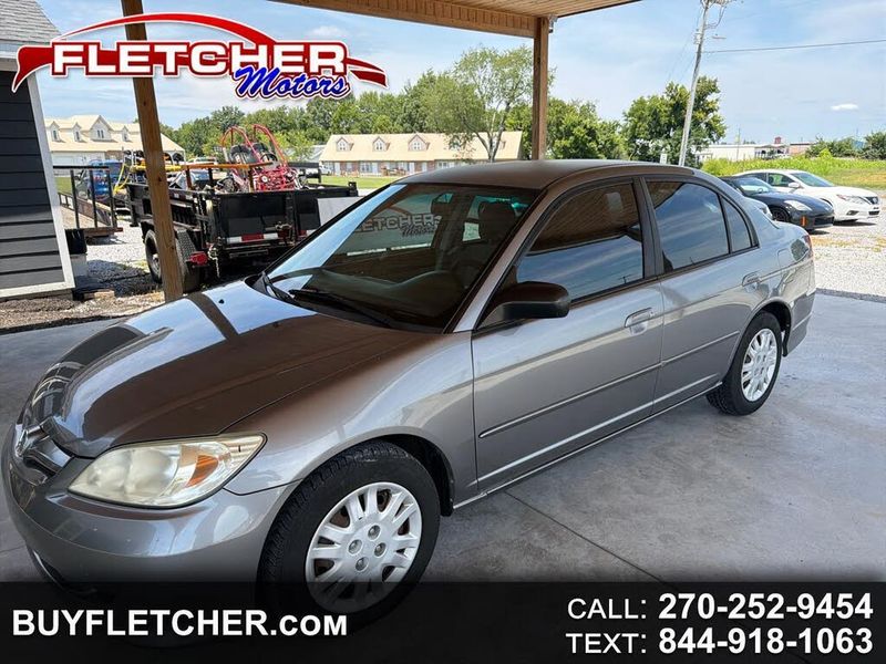 2004 Honda Civic — a typically priced live listing