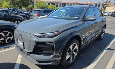 2025 Audi Q6 E Tron Quattro