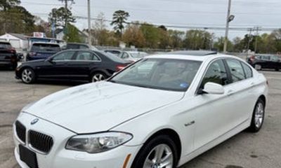 2013 BMW 528xi 528i xDrive Sedan