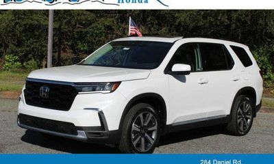 2023 Honda Pilot TRG