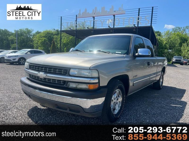 2001 Chevrolet Silverado 1500 — a typically priced live listing