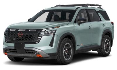 2026 Nissan Pathfinder SV