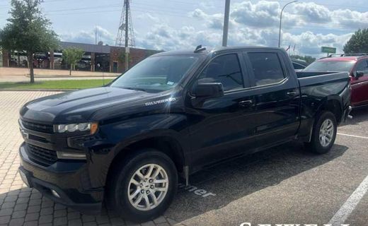 2019 Chevrolet Silverado RST