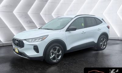 2025 Ford Escape ST Line