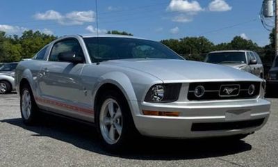2008 Ford Mustang Premium