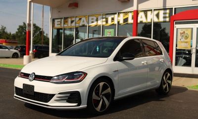 2021 Volkswagen Golf GTI S SE Autobahn
