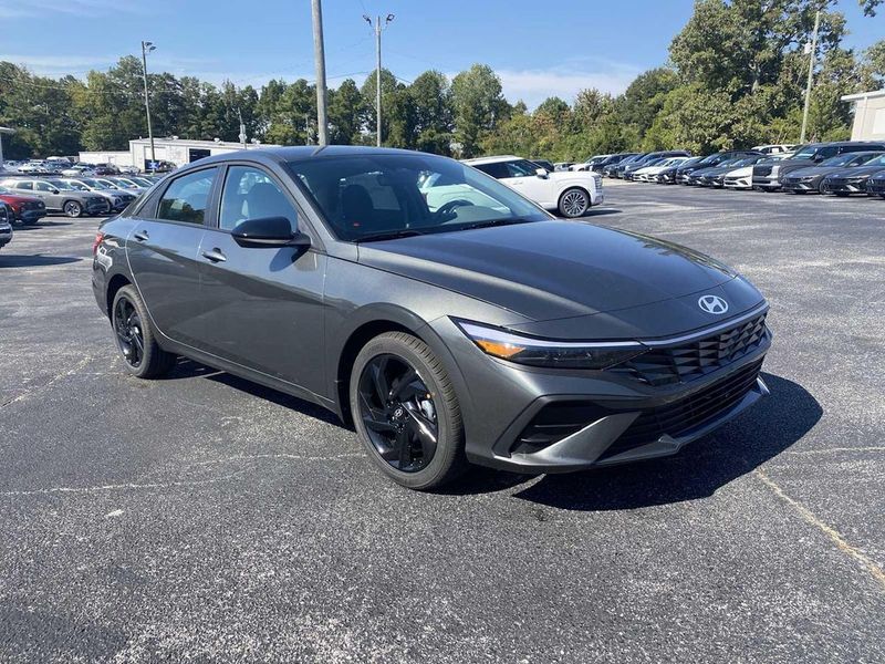 2026 Hyundai Elantra — a typically priced live listing