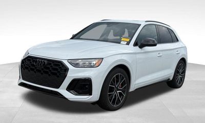 2025 Audi SQ5 Quattro Premium Plus