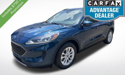 2020 Ford Escape SE