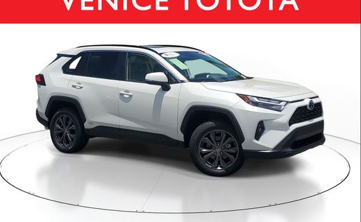2022 Toyota RAV4 XLE Premium