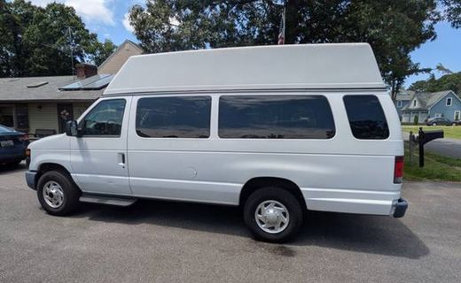 2011 Ford E-350 Econoline