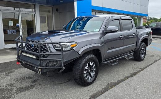 2022 Toyota Tacoma SR5