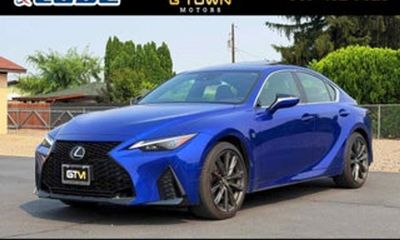 2024 Lexus IS 300
