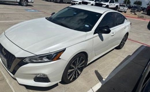 2021 Nissan Altima SV