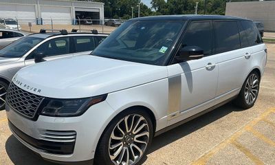 2020 Land Rover Range P525 HSE LWB