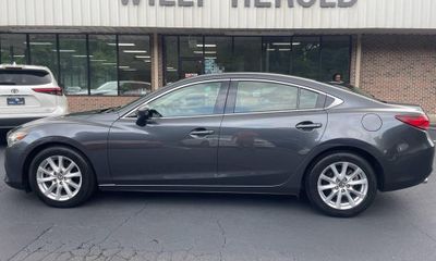 2016 Mazda MAZDA6 Sport GX