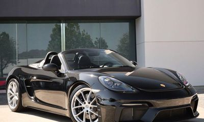 2023 Porsche 718 Spyder
