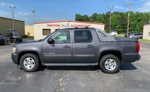2011 Chevrolet Avalanche LS