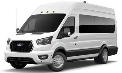 2027 Ford Transit XLT