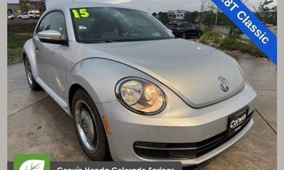2015 Volkswagen Beetle 18T Classic