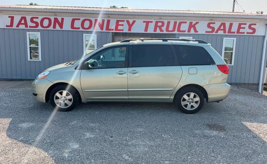 2009 Toyota Sienna LE