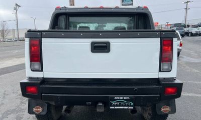 2005 Hummer H2 Base