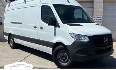 2021 Mercedes-Benz Sprinter 907 VS30