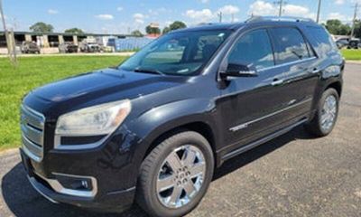 2013 GMC Acadia Denali