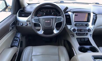 2015 GMC Yukon XL SLT
