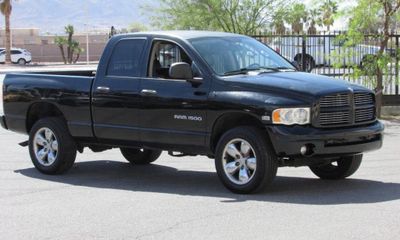 2003 Dodge Ram Laramie