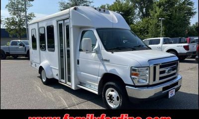 2019 Ford E-Series Chassis E 350