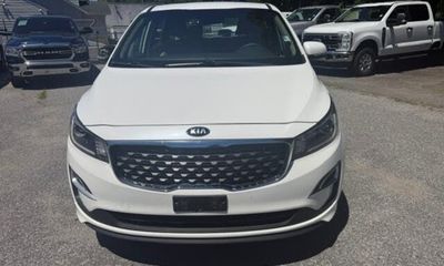 2019 Kia Sedona L