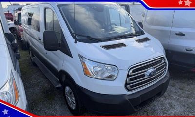 2019 Ford Transit 250 LOW Roof