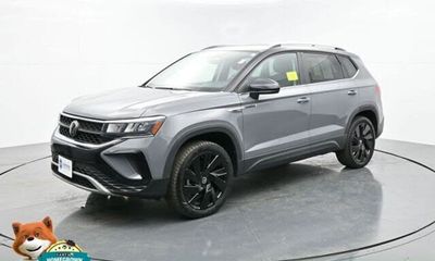 2024 Volkswagen Taos 4MOTION SE