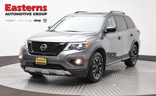 2020 Nissan Pathfinder SL