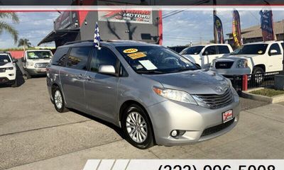 2015 Toyota Sienna XLE