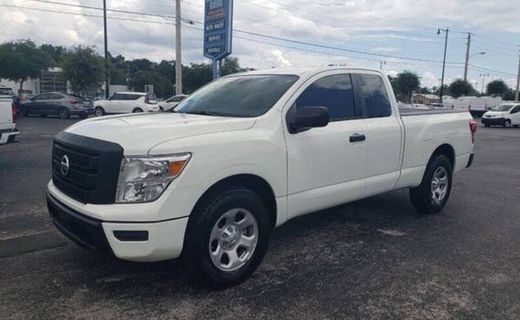 2022 Nissan Titan S