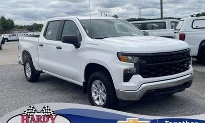 2023 Chevrolet Silverado Work Truck