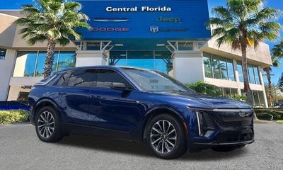 2024 Cadillac Lyriq Sport 1
