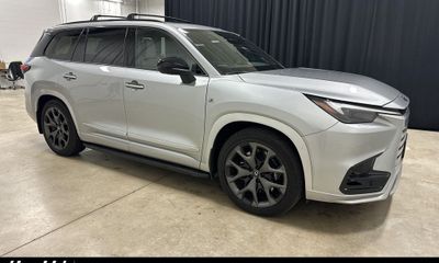2025 Lexus TX 500H